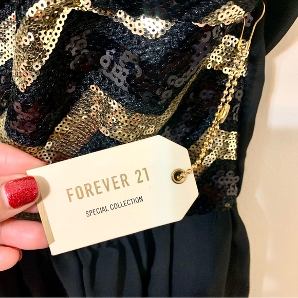 NWT Forever 21 Special Collection Sequins Dress - Black/Gold - Size Medium - Picture 8 of 10